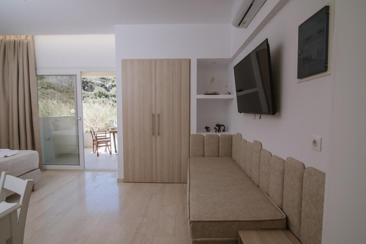 Dora Apartments Agia Pelagia  Buitenkant foto