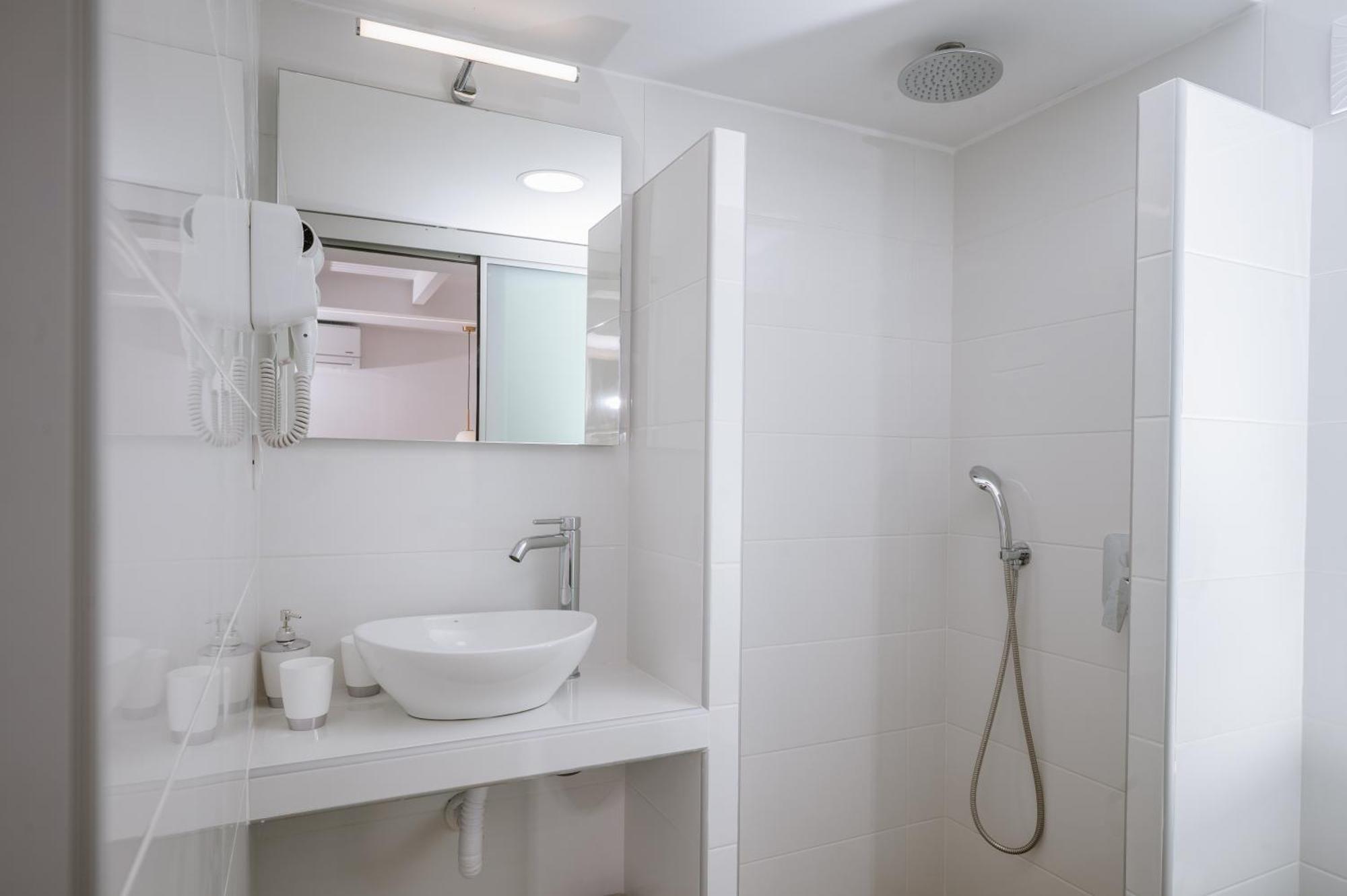 Dora Apartments Agia Pelagia  Buitenkant foto