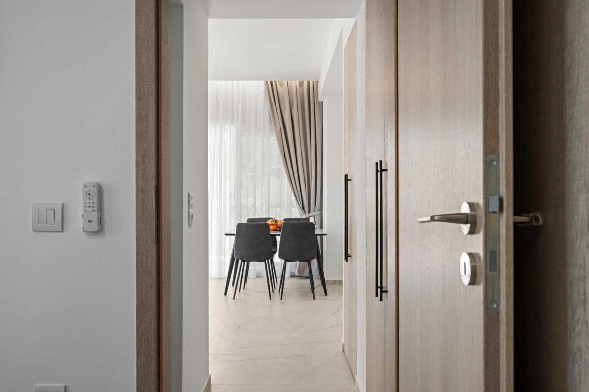 Dora Apartments Agia Pelagia  Buitenkant foto